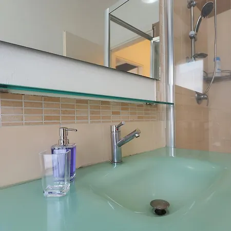 Primopiano - Bonomi B Apartman
