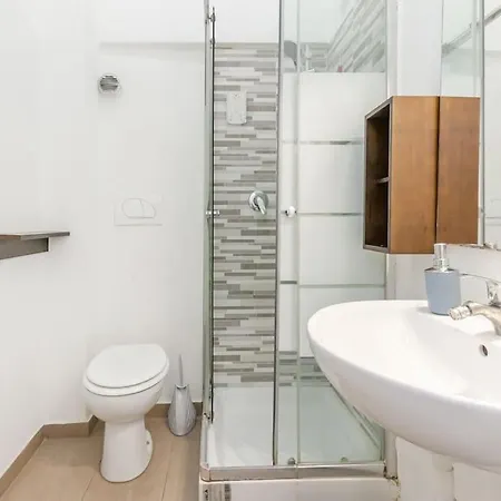 Whitenest - Loft With A Chic Vibe 아파트