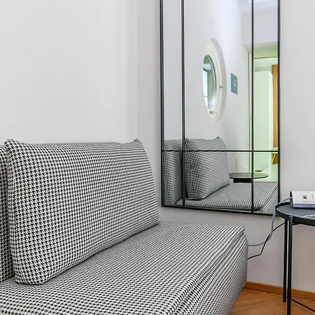 San Babila Prestige - A Few Steps From Duomo * Milano