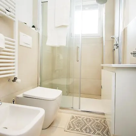 Wi-ro-brizi -7 Porto Di Mare Apartment *