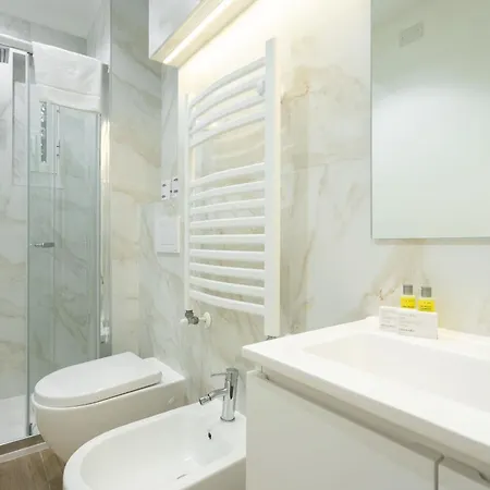 Appartamento Lecco By Halldis Milano