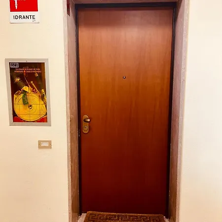 Apartamento Nuova E Comoda Milán