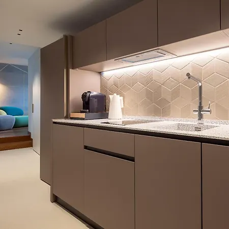 Domya - Manzoni 25 Aparthotel 5*