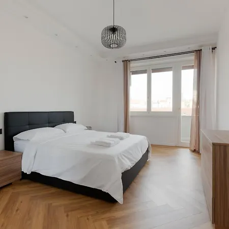 公寓 Paul House Buenos Aires 米兰