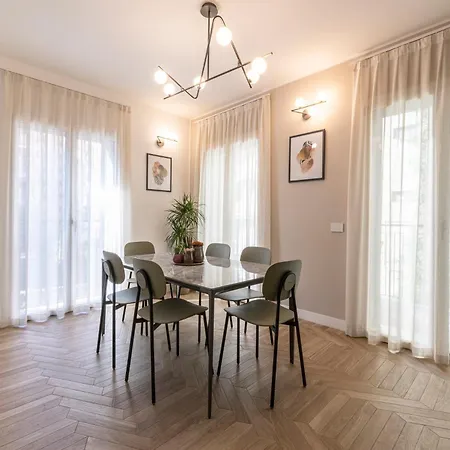 Modigliani Terrace Jacuzzi Golden House * Milan