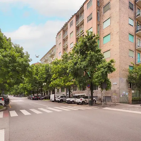 Primopiano - Albani Apartman *