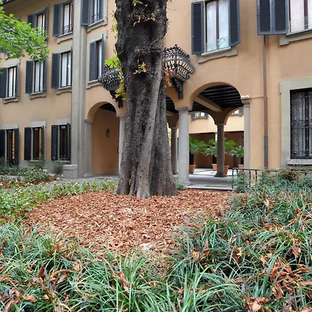 Lanzone Апартаменты *