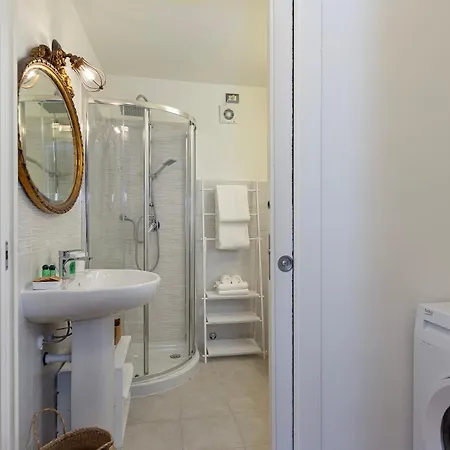 Lejlighed Fantastic Loft Bocconi E Navigli, Box Auto! *