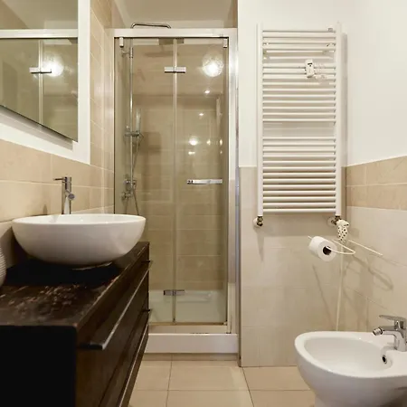 Апартаменты Cadorna Cityview Flat - Strategic Position In The Middle Of The Square *