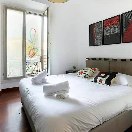 Cadorna Cityview Flat - Strategic Position In The Middle Of The Square