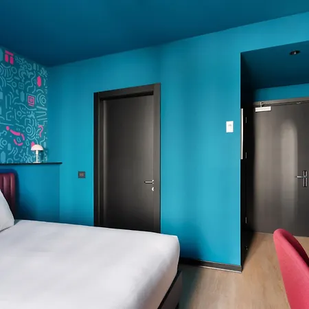 Cx Nom Auberge de jeunesse Milan