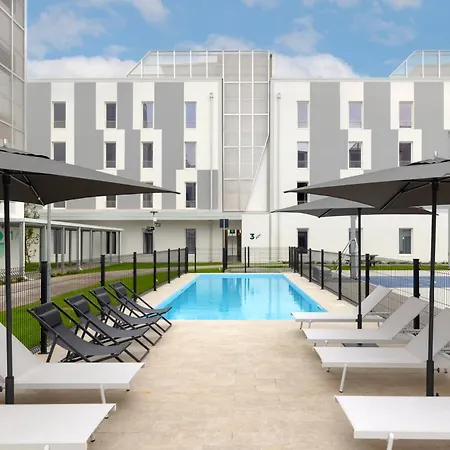 Cx Nom Auberge de jeunesse