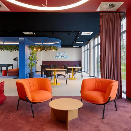 Cx Nom Auberge de jeunesse *