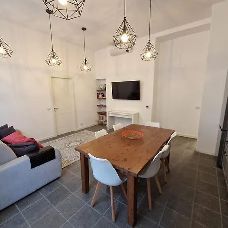 Homes & - Meravigli Den *