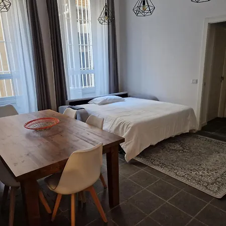 Homes & - Meravigli Den