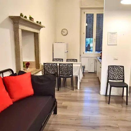 Garibaldi - Moscova Three-room In The Heart Of