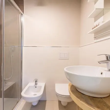 Sp15 -isola- Super Large