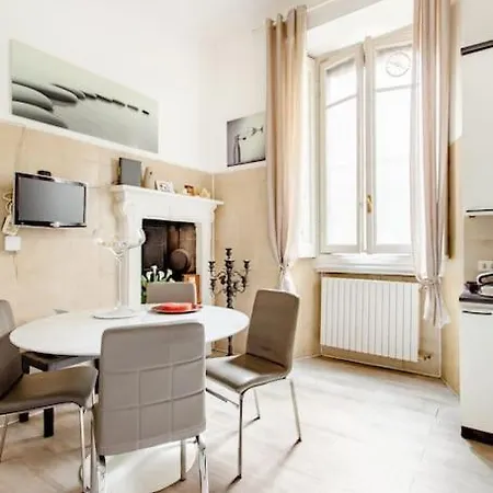 Exquisite Via Crema Guest house