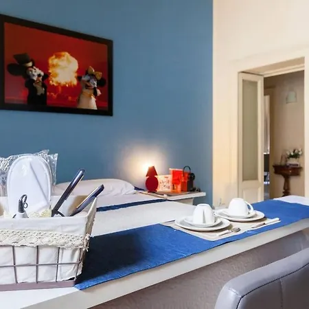 Exquisite Via Crema Guest house *