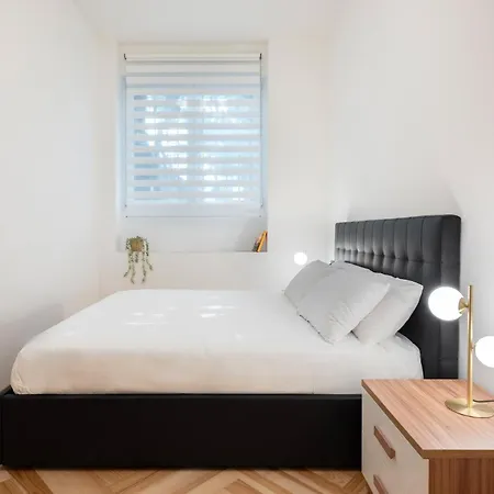 Luca Duomo Visconti *