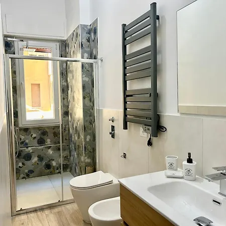 Apartament Ca' Merita Rinnovato Bilocale Nei Pressi Della M4 Frattini Mediolan
