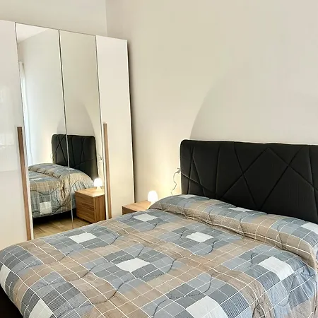 Ca' Merita Rinnovato Bilocale Nei Pressi Della M4 Frattini Apartament Mediolan