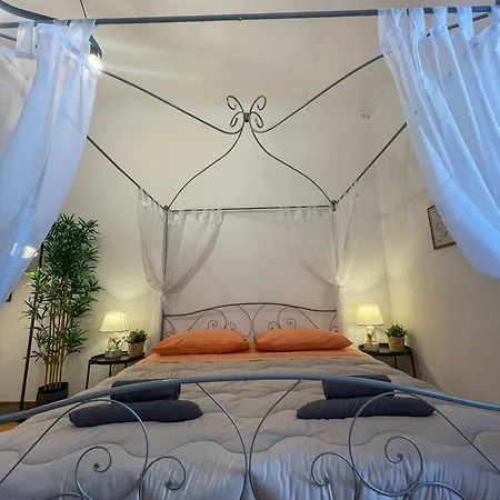 Dea Dreams - Old Style