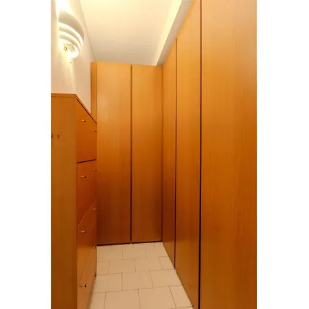 Stylish & Cozy Loft Near Life - Metro 50m شقة *