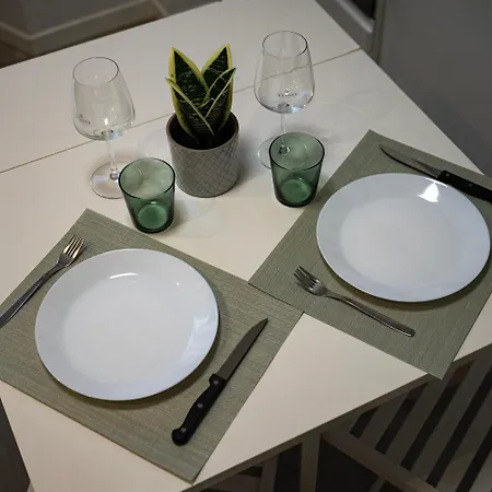 The Cozy Corner - Feel At - M3 Maciachini *