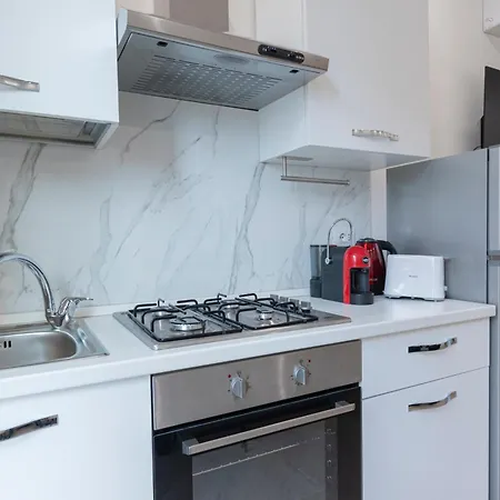 Luxury - Valassina 45 Milan