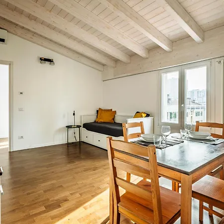 Lägenhet Luvi - Adda Milano