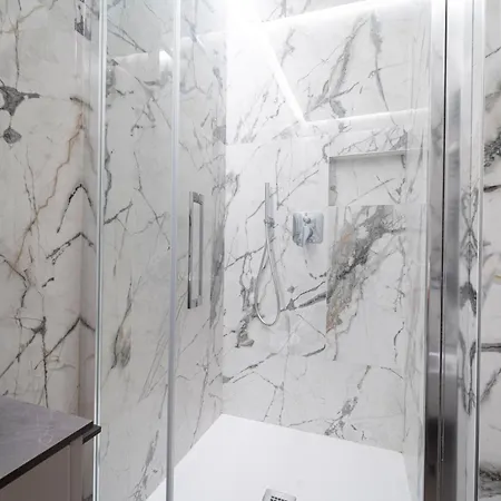 Apartmán Designed In Center Gae Aulenti Area With Ac, Wifi And Subway Airport Connected Steps From Station