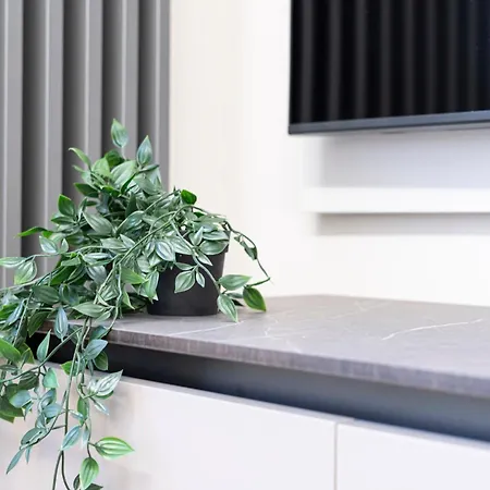 Designed In Center Gae Aulenti Area With Ac, Wifi And Subway Airport Connected Steps From Station Apartman