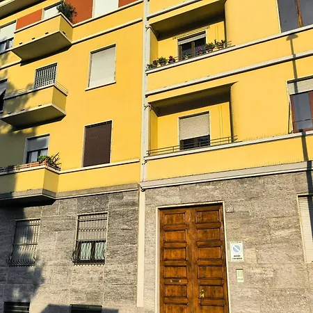 Апартаменты Joivy Bright 1br Flat Near Mudec Museum *