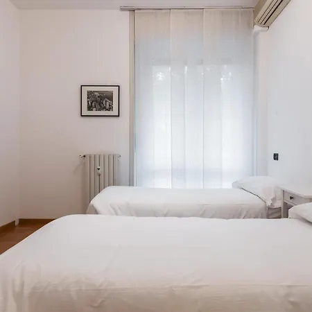 Meraviglioso Trilocale Vicino Fermata Dateo Apartment