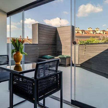 Navigli - Design With Private Terrace 公寓