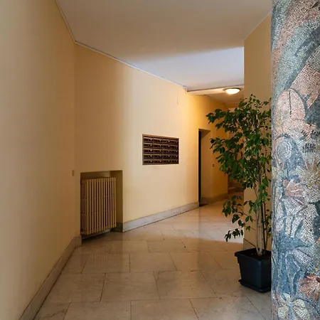 Casa Soperga, Corso Buenos Aires, Loreto, Apartmán