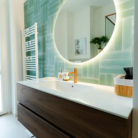 Casa Soperga, Corso Buenos Aires, Loreto, * Milán