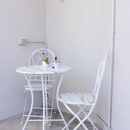 Casa Soperga, Corso Buenos Aires, Loreto, *