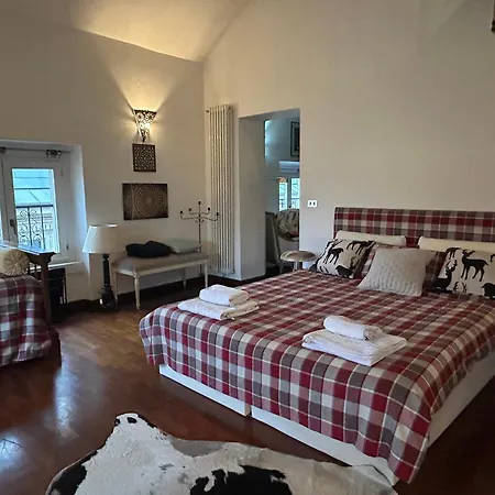 Casa Tiare, Artsy Zona Brera Moscova Apartment Milan