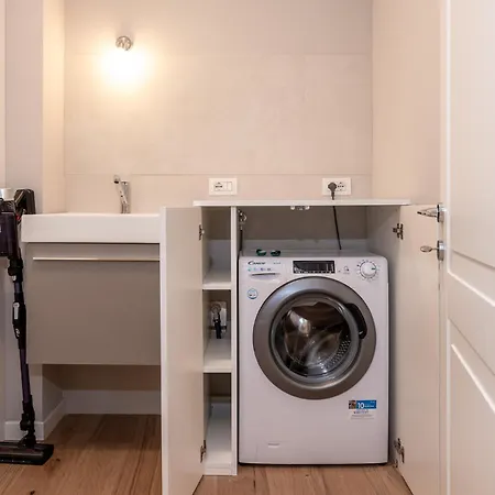 Apartament Luxurious & Spacious Flats In Duomo