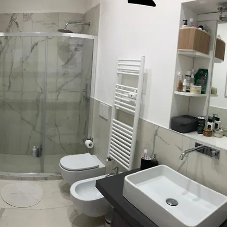 A Due Passi Da Stazione