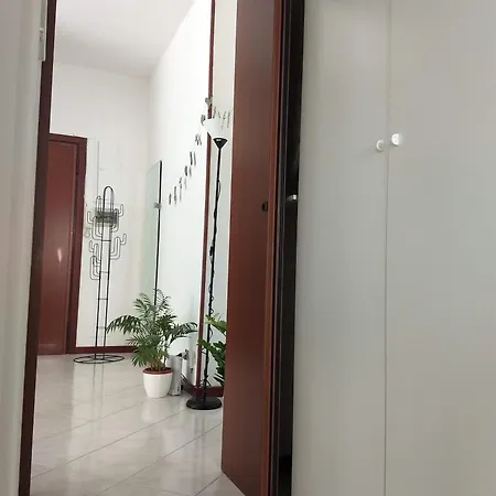 Apartment Farinisola Milan