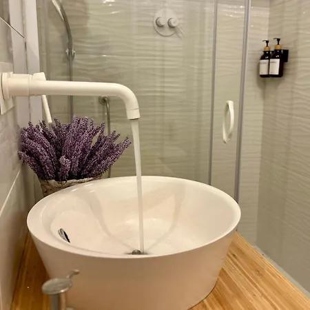 Comfort Chic - Station Milan