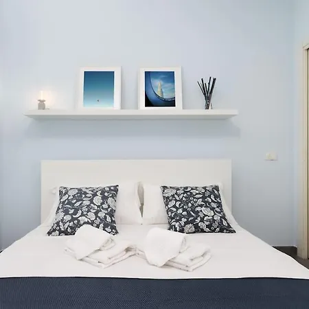 Daire Casa Azzurra -central Station-free Luggage Storage *