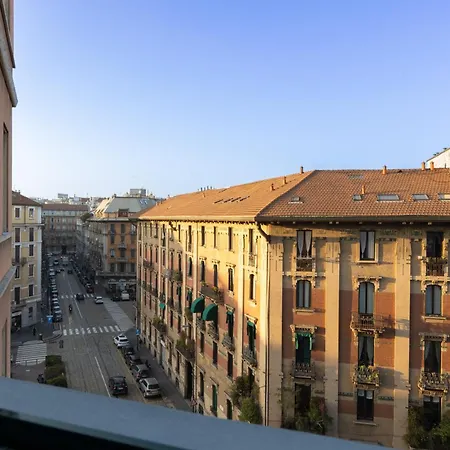 Nuovissimo Ed Elegante Appartamento, 5 Minuti A Piedi Dalla Stazione *