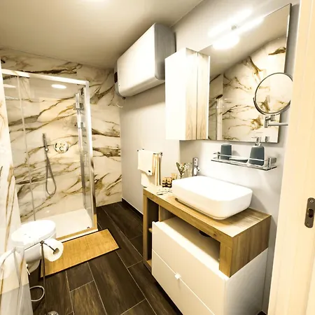 Serenity Chinatown Sarpi - Monolocale Yin Appartement *
