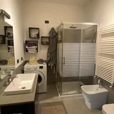 Bright Flat Prada District