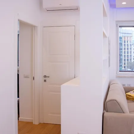 Free Parking - Downtown Porta Nuova - Luxury شقة