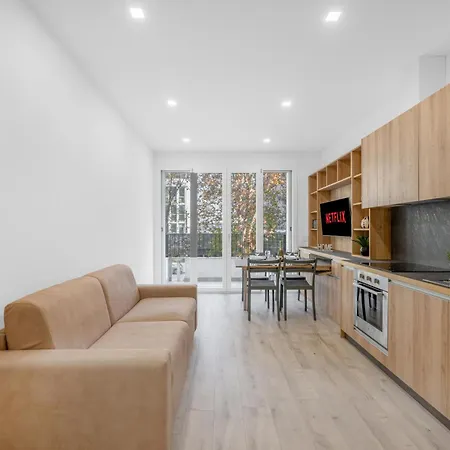 Ce155 -san Siro - New House - Apartman *